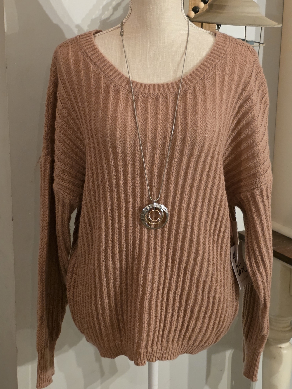 Oversized Ribbed Women's Sweater in Dusty Rose